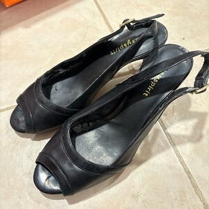 Piper Black Women's Peep-Toe Slingback Heels